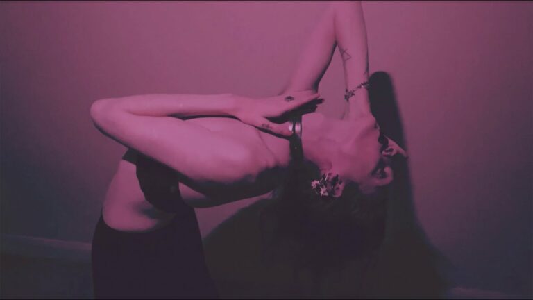 Minuit Machine – Lovers Of The Night