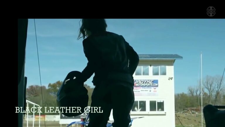 Outsized Feat. Nino Sable – BlackLeatherGirl