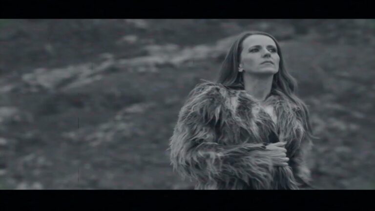 Outsized feat. Helga Dyrfinna – Coming Home