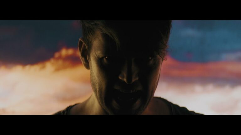 Zoodrake – Hit The Ground