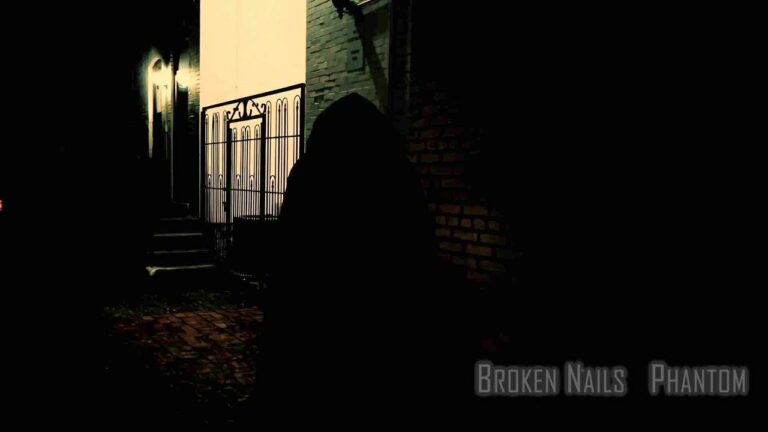 Broken Nails – Phantom