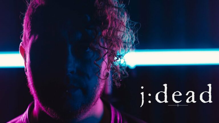 J:Dead – Hold tight