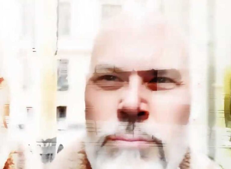 Run Level Zero – Crayons and Paper (Video)