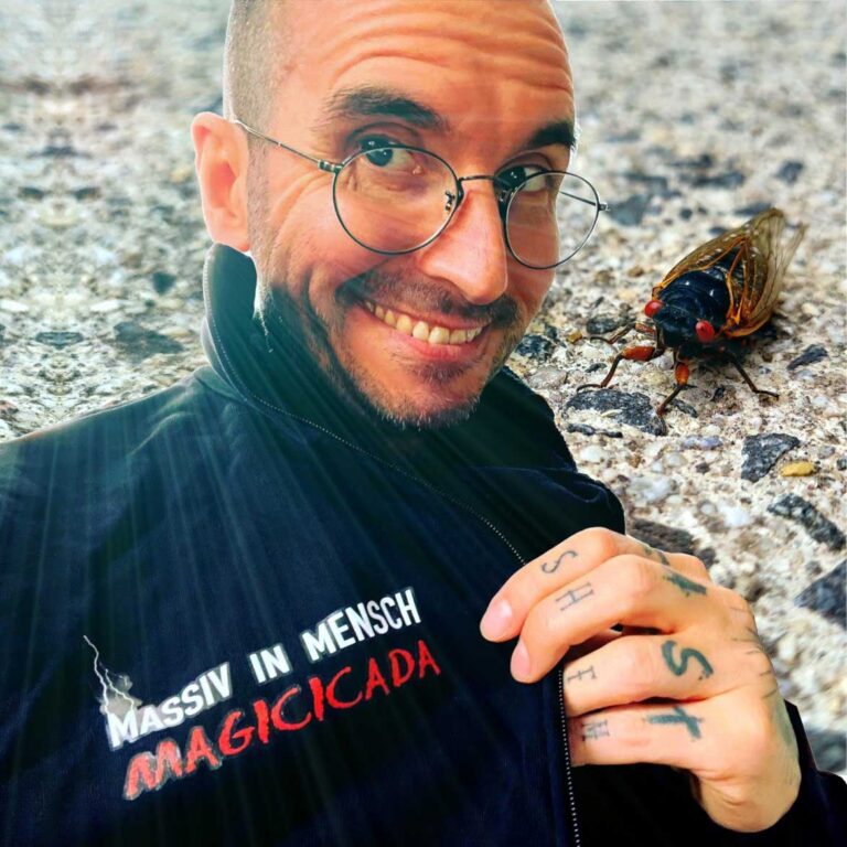 Massiv in Mensch & Dr. Mark Benecke