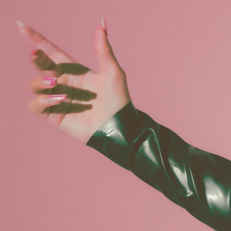 Electro Project SIIE präsentiert Single Nummer zwei