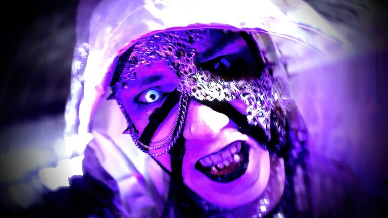Dead Lights – Into The Night