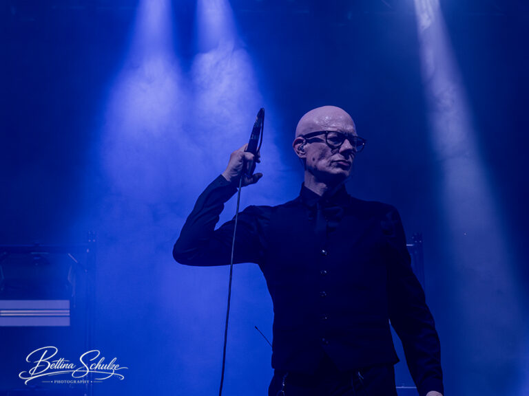 Covenant – Live – WGT 2026