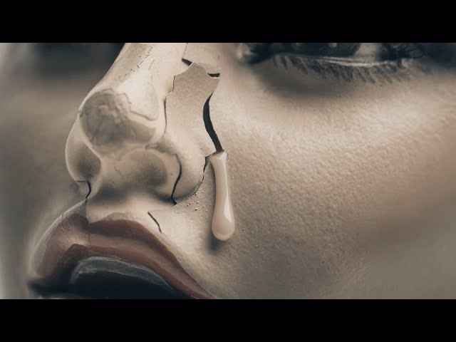 Mildreda – Silk Skin [Official Lyric Video]